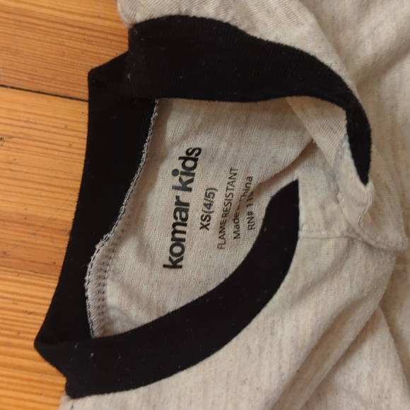 Komar Kids and Cherokee boys outfit size 4T - Picture 3 of 7